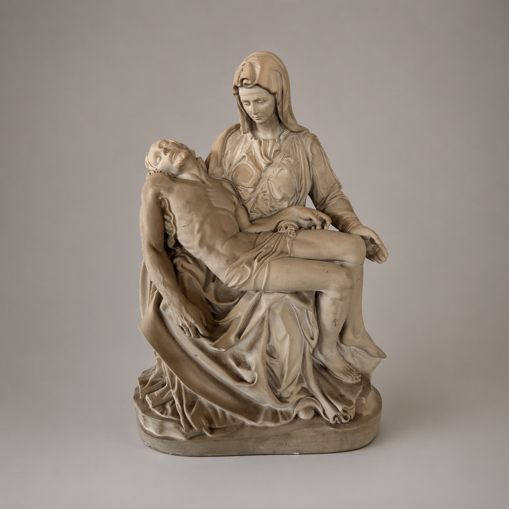 Importante scultura in marmo raffigurante la Pietà, da Michelangelo, firmata