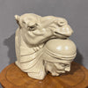 Affascinante Scultura beduino con cammello - Vassallo Antiques Antiquariato Online