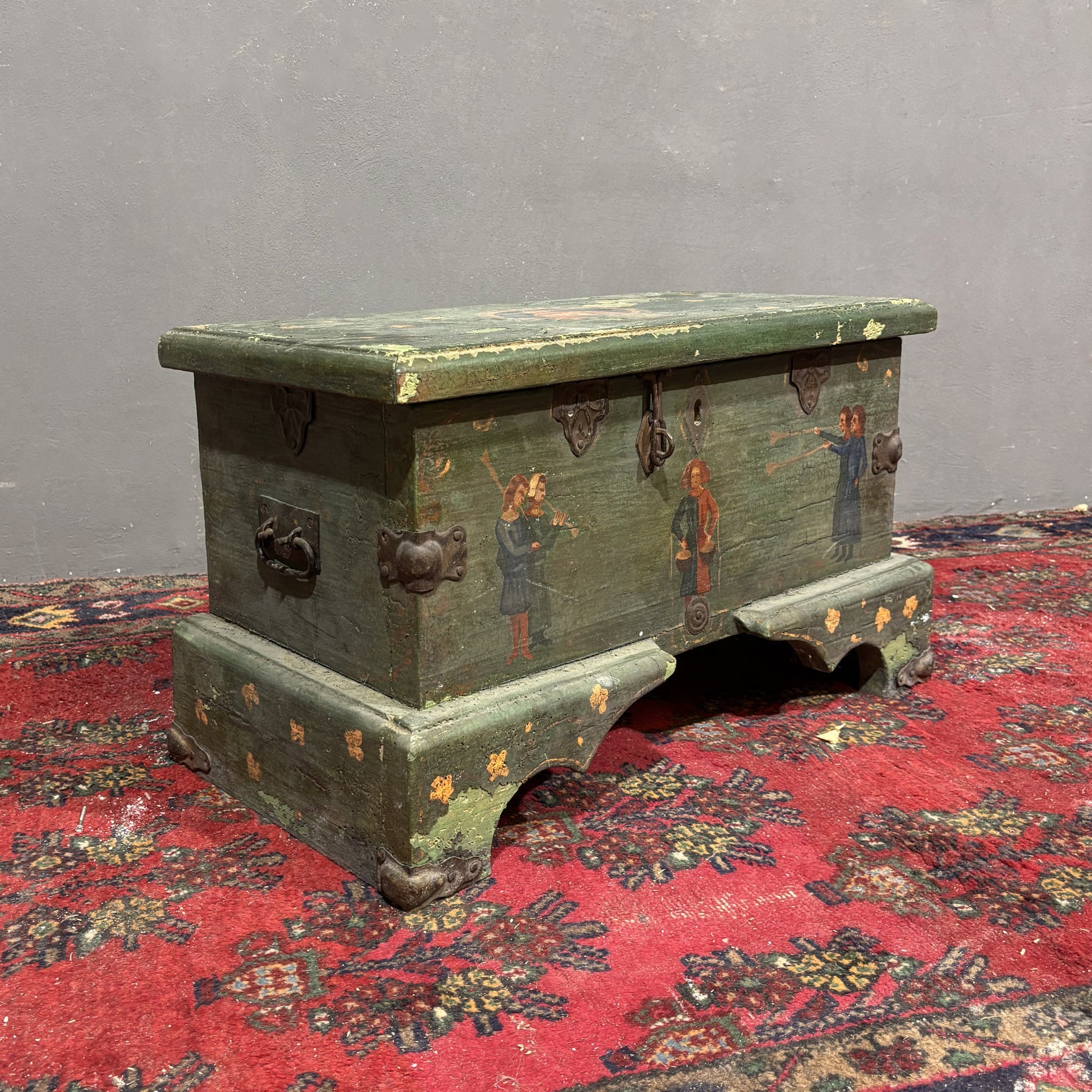 Antica Cassa Dipinta XIX secolo - Vassallo Antiques Antiquariato Online