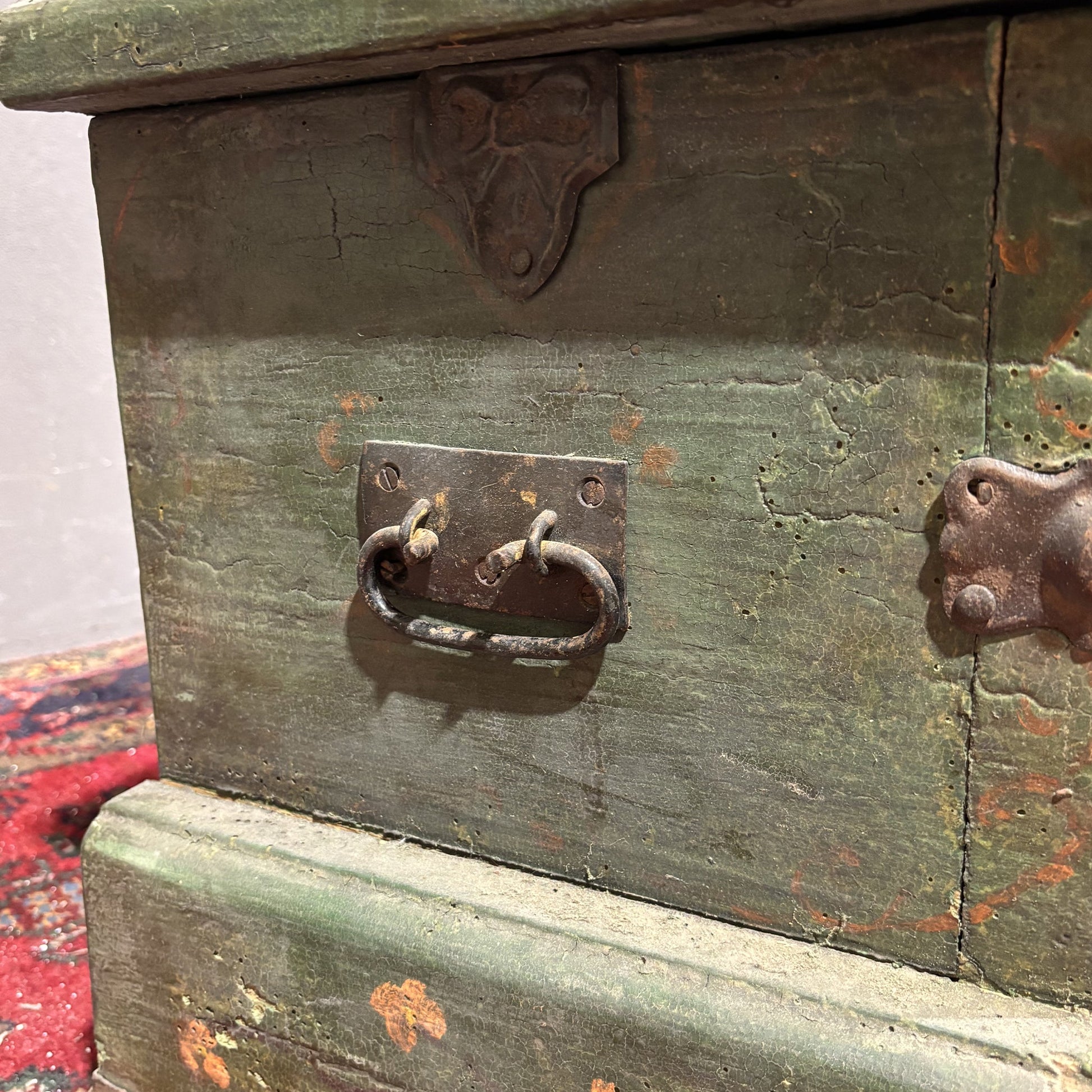 Antica Cassa Dipinta XIX secolo - Vassallo Antiques Antiquariato Online