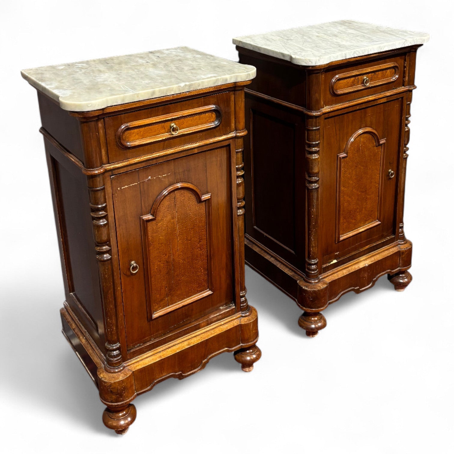 Antica coppia di comodini Luigi Filippo - Vassallo Antiques Antiquariato Online