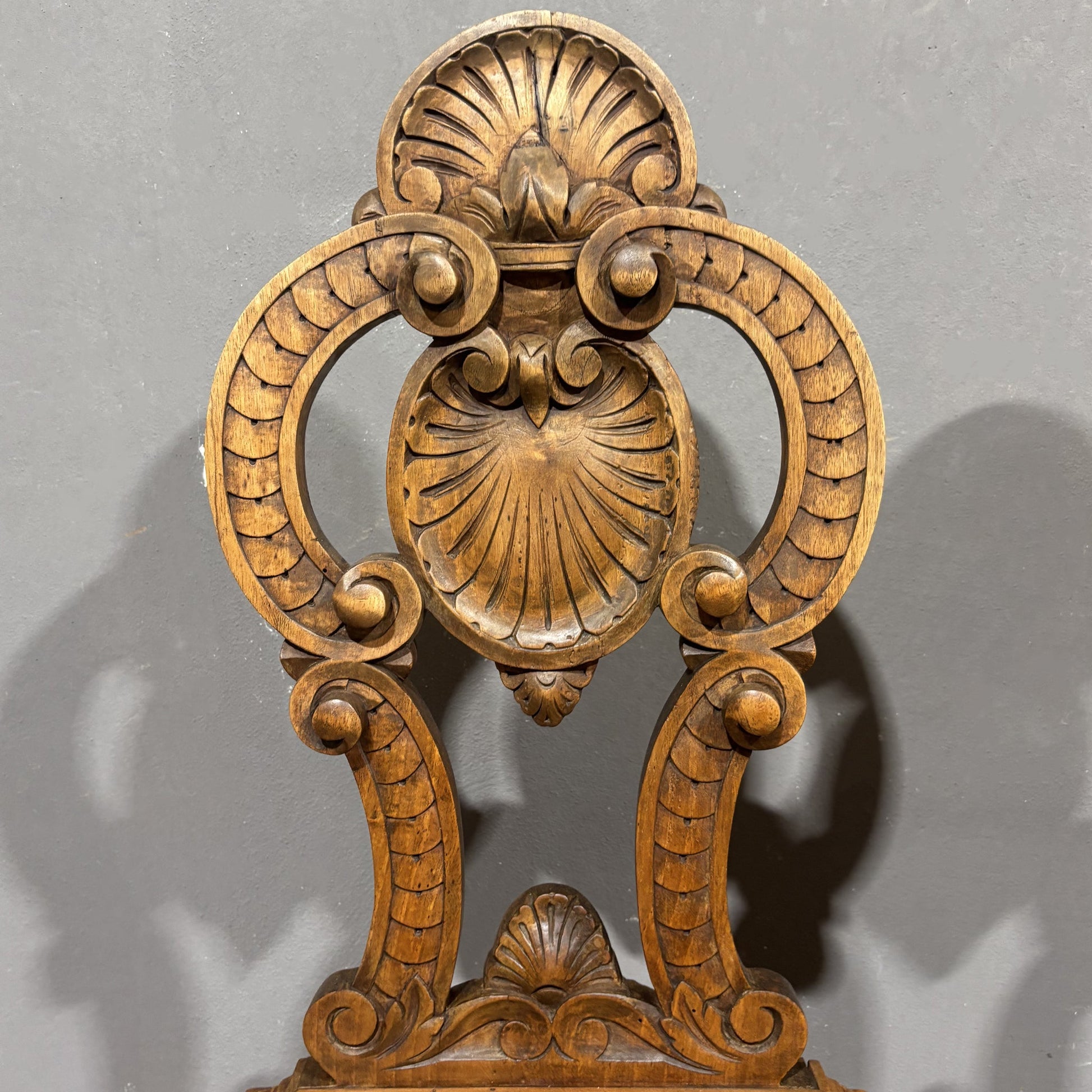 Antica coppia di sedute sgabelli Rinascimentali - Vassallo Antiques Antiquariato Online