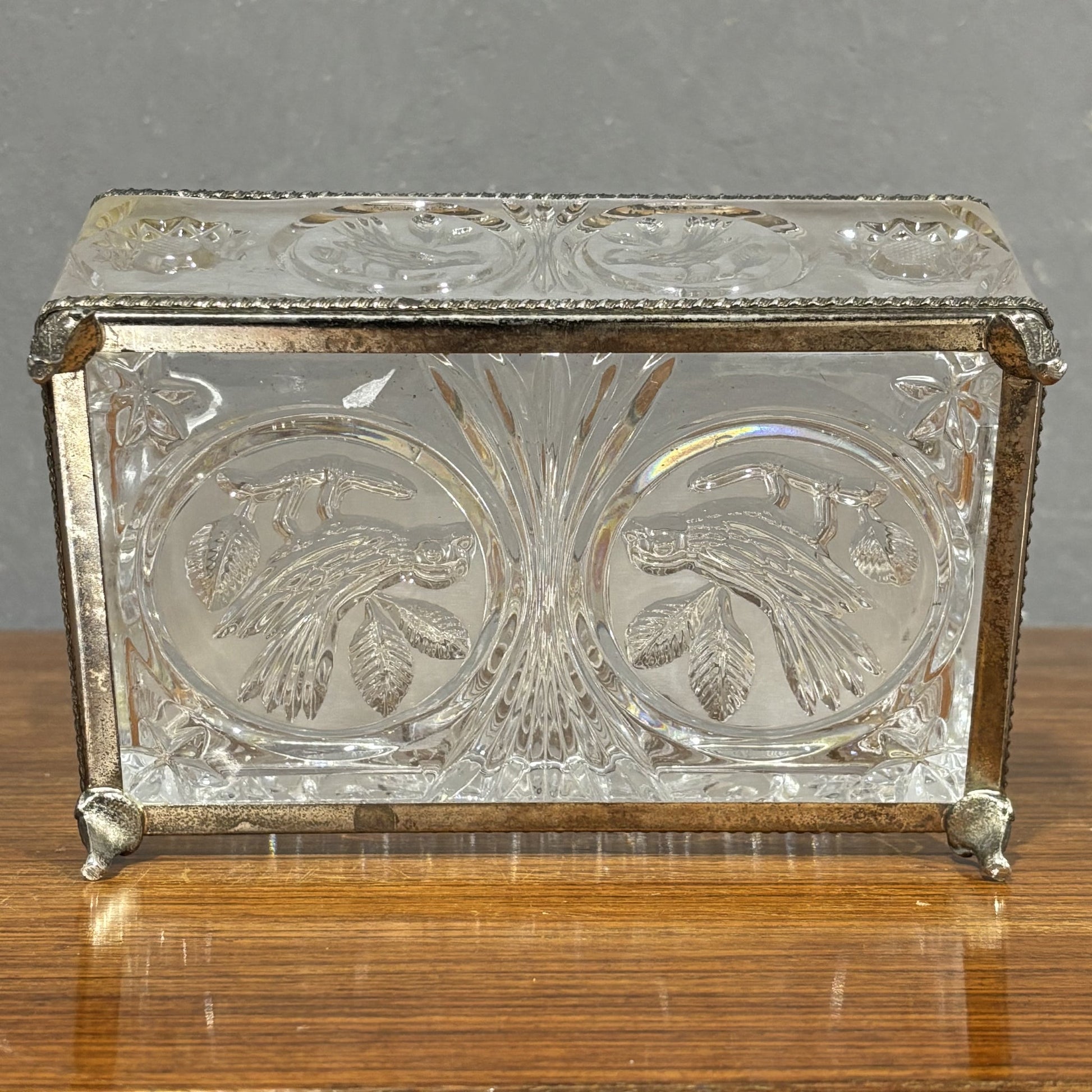 Antica scatola portagioie in vetro molato - Vassallo Antiques Antiquariato Online