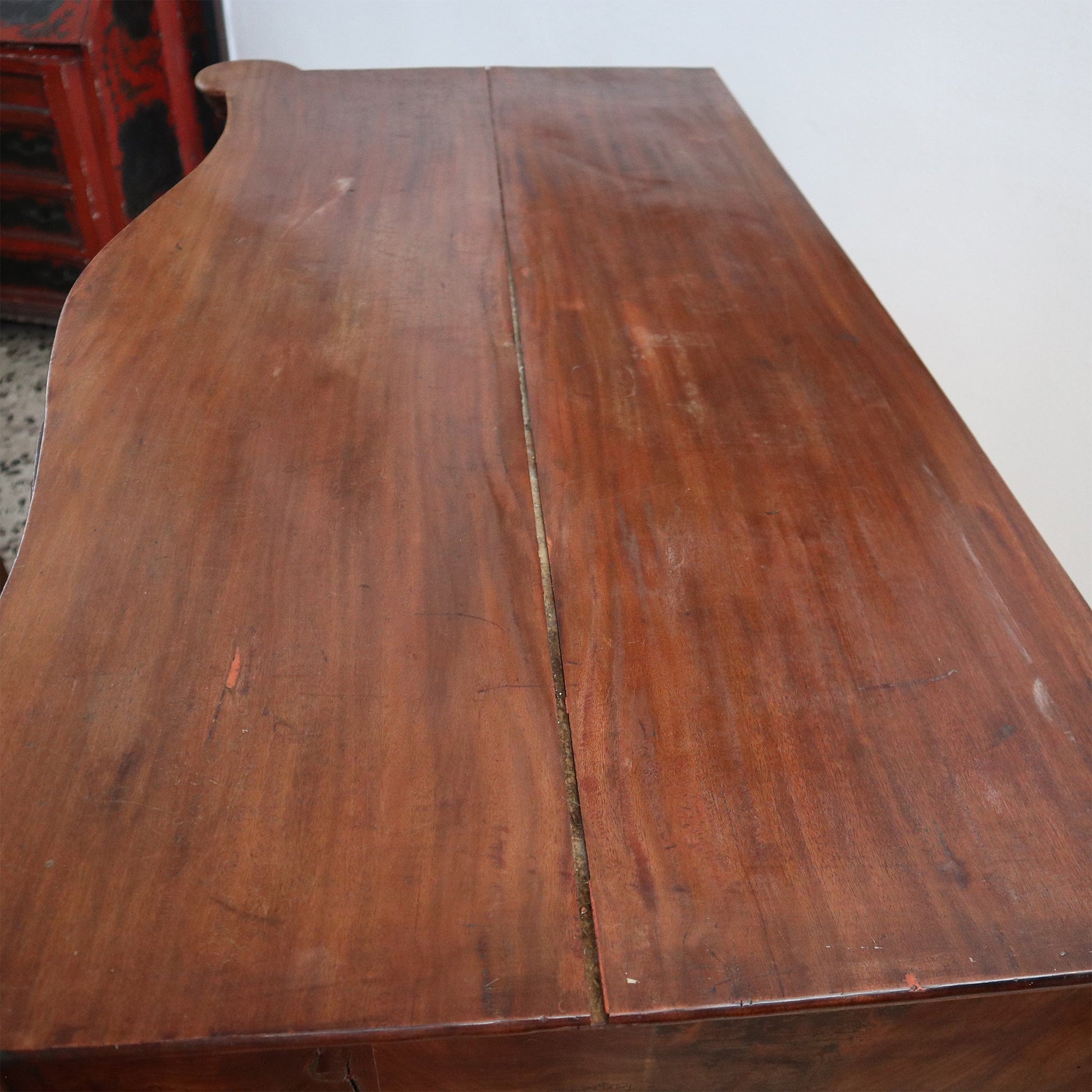 Antico Comò Luigi Filippo in piuma di mogano - Vassallo Antiques Antiquariato Online