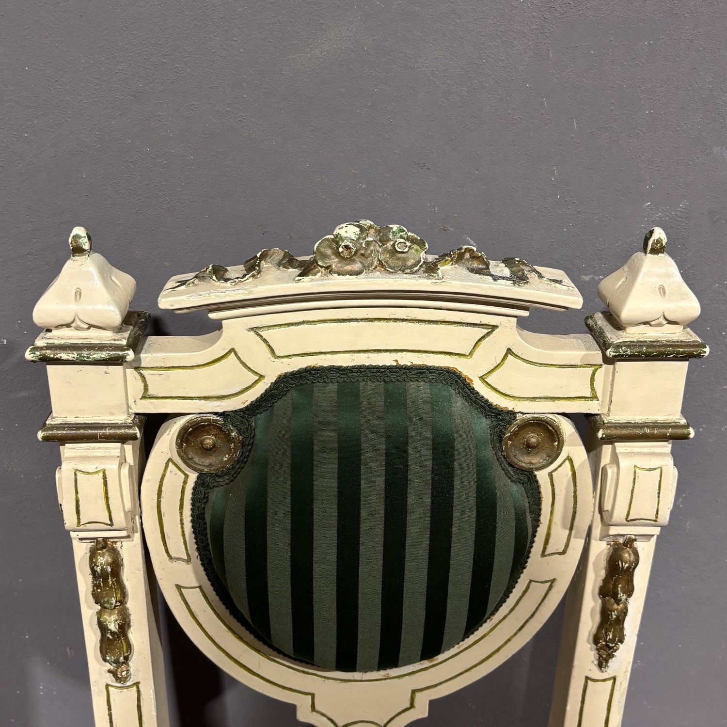 Antico Gruppo di sedie laccate e dorate - Vassallo Antiques Antiquariato Online