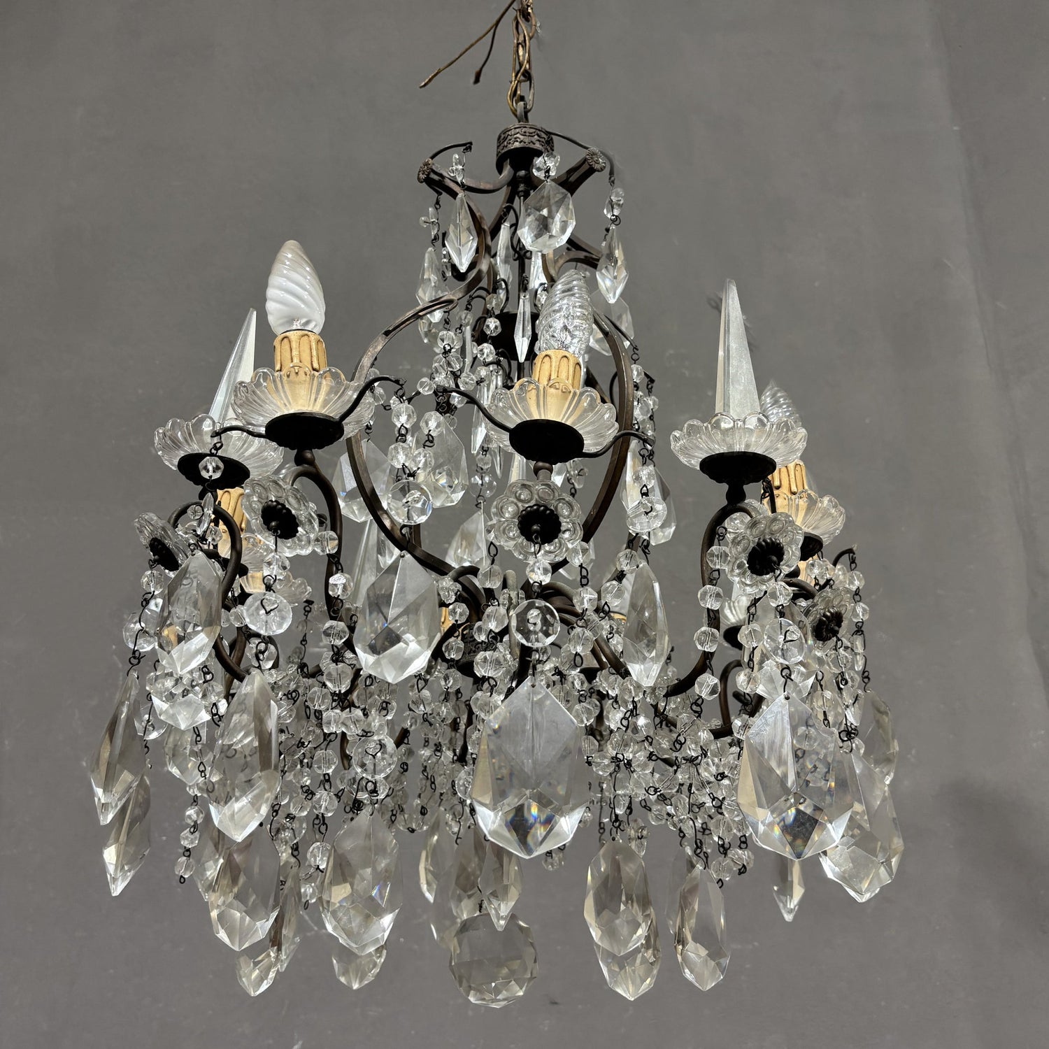 Antico Lampadario Liberty con pendenti - Vassallo Antiques Antiquariato Online