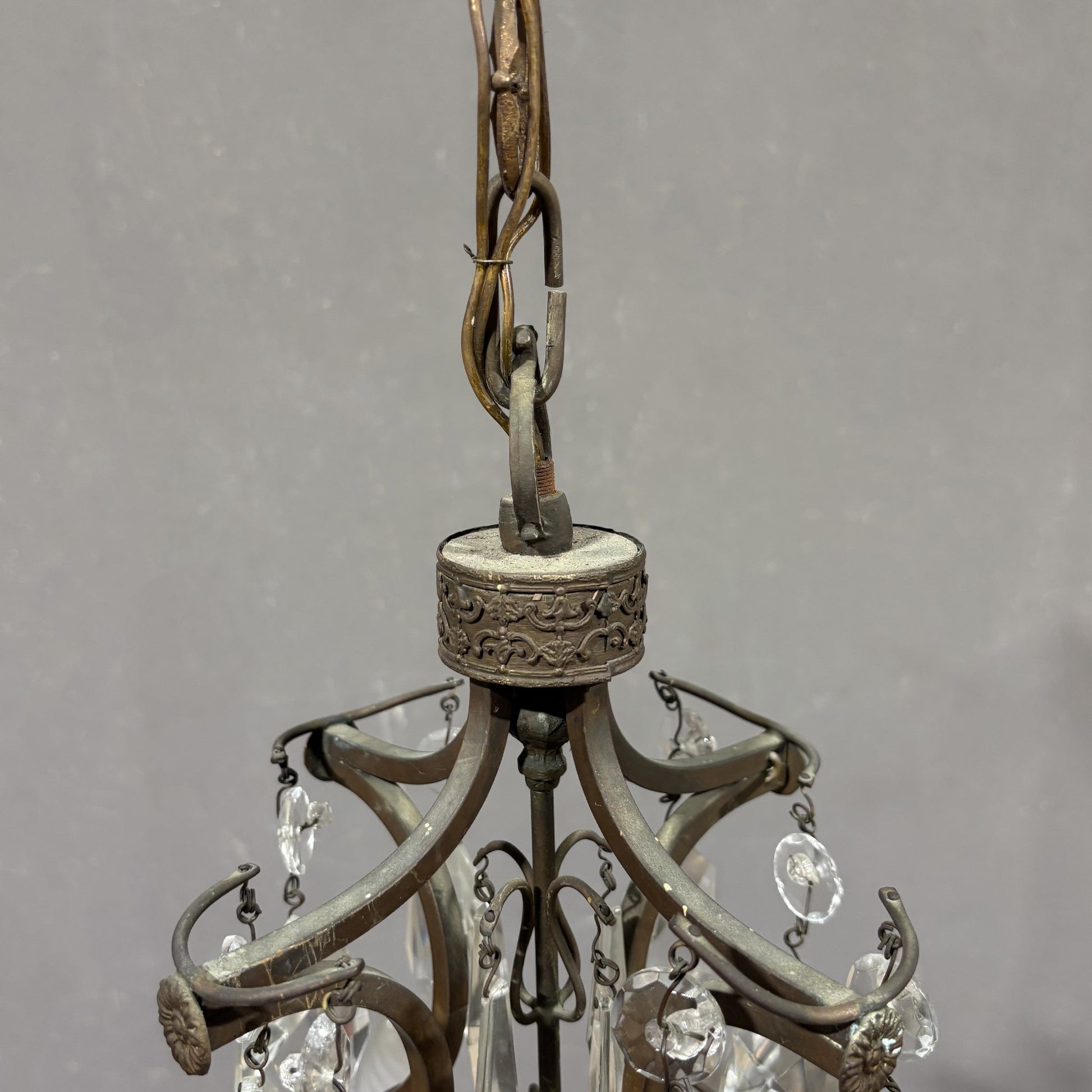 Antico Lampadario Liberty con pendenti - Vassallo Antiques Antiquariato Online