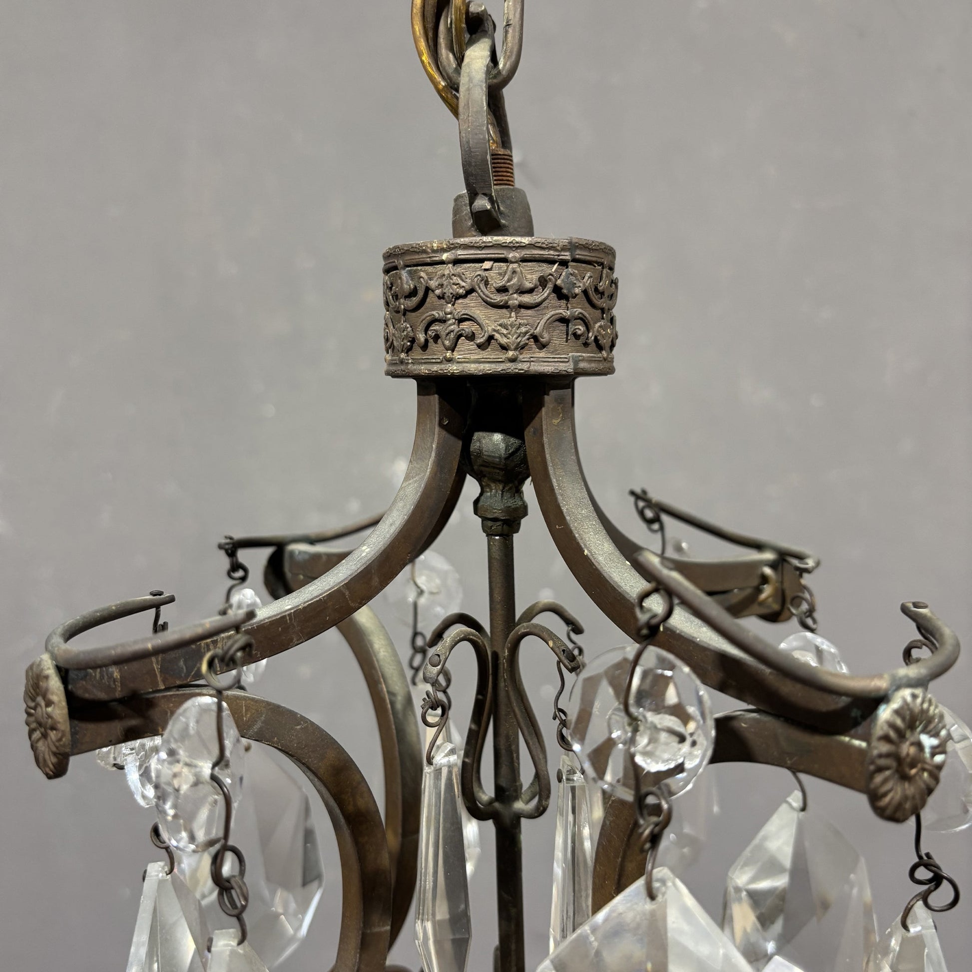 Antico Lampadario Liberty con pendenti - Vassallo Antiques Antiquariato Online