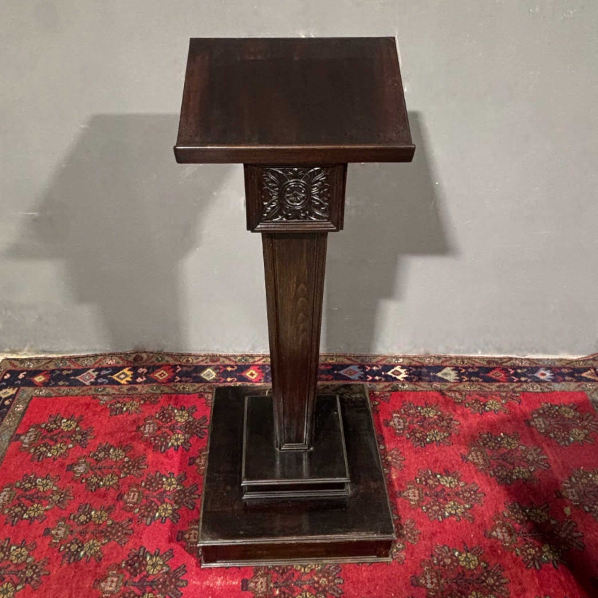Antico Leggio in noce - Vassallo Antiques Antiquariato Online