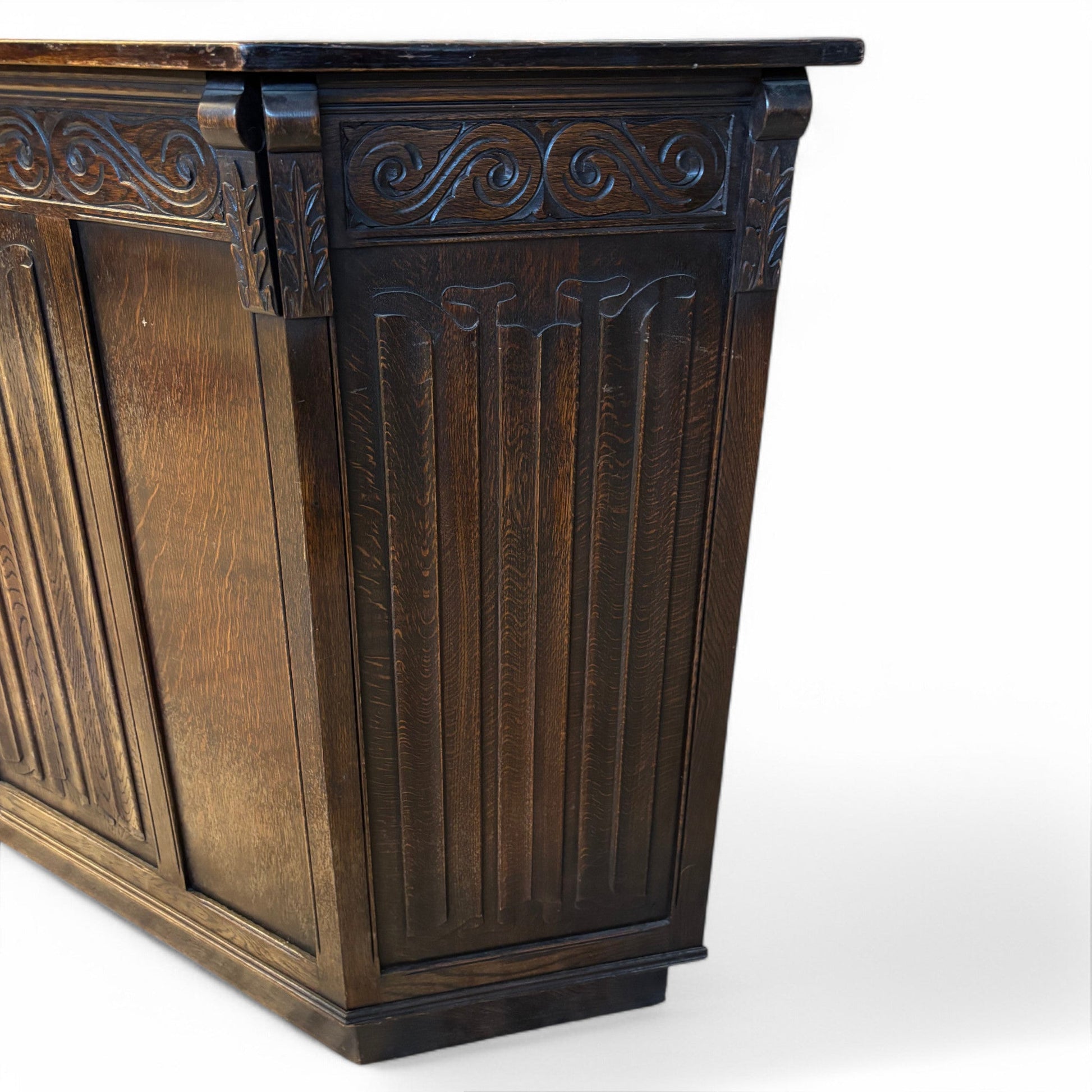 Antico Mobile Bar in rovere Londinese da Pub - Vassallo Antiques Antiquariato Online