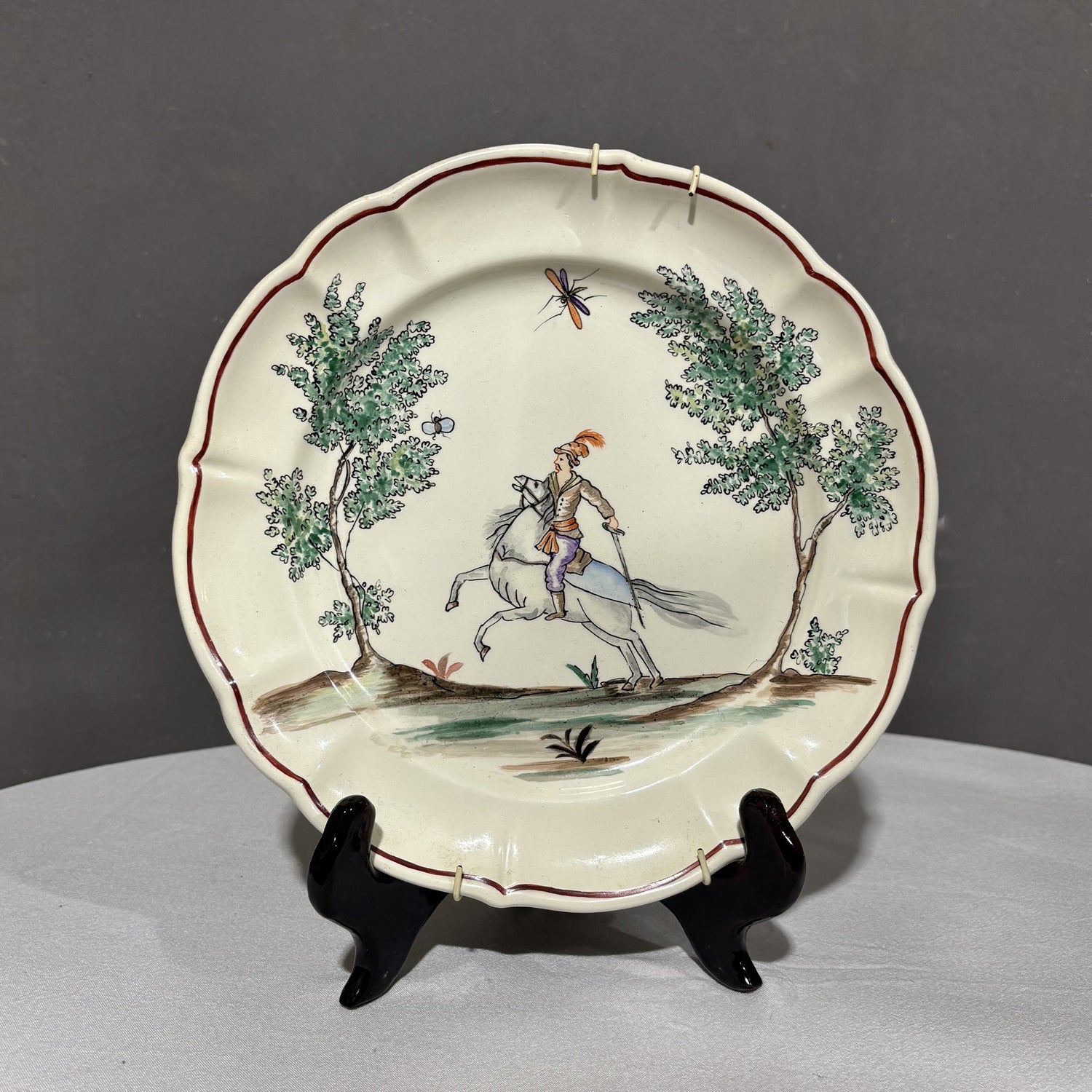 Antico Servizio di piatti in ceramica Laveno dipinti a mano - Vassallo Antiques Antiquariato Online