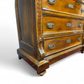 Antico settimanale intagliato in noce massello - Vassallo Antiques Antiquariato Online
