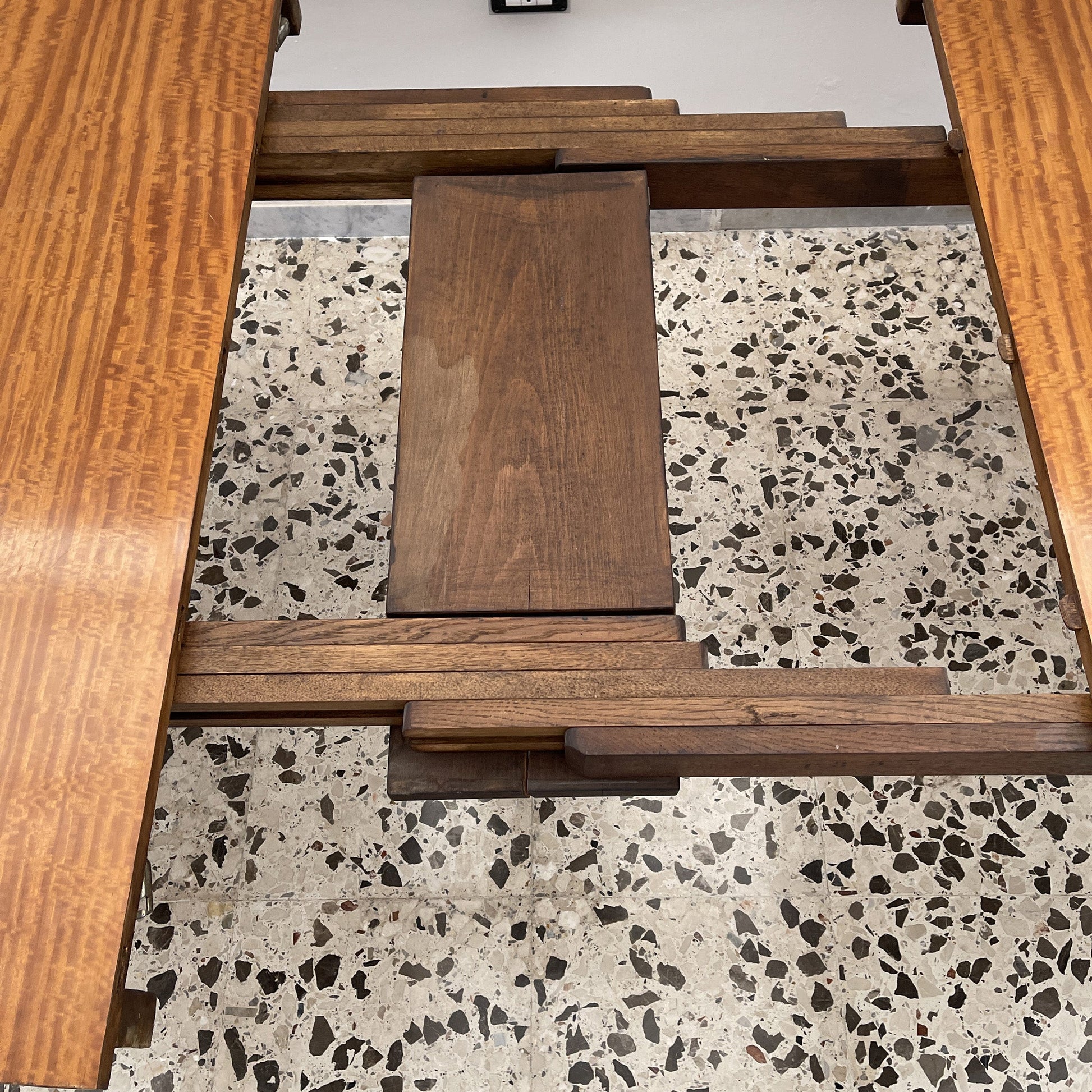 Antico Tavolo in satinwood fine XIX secolo - Vassallo Antiques Antiquariato Online