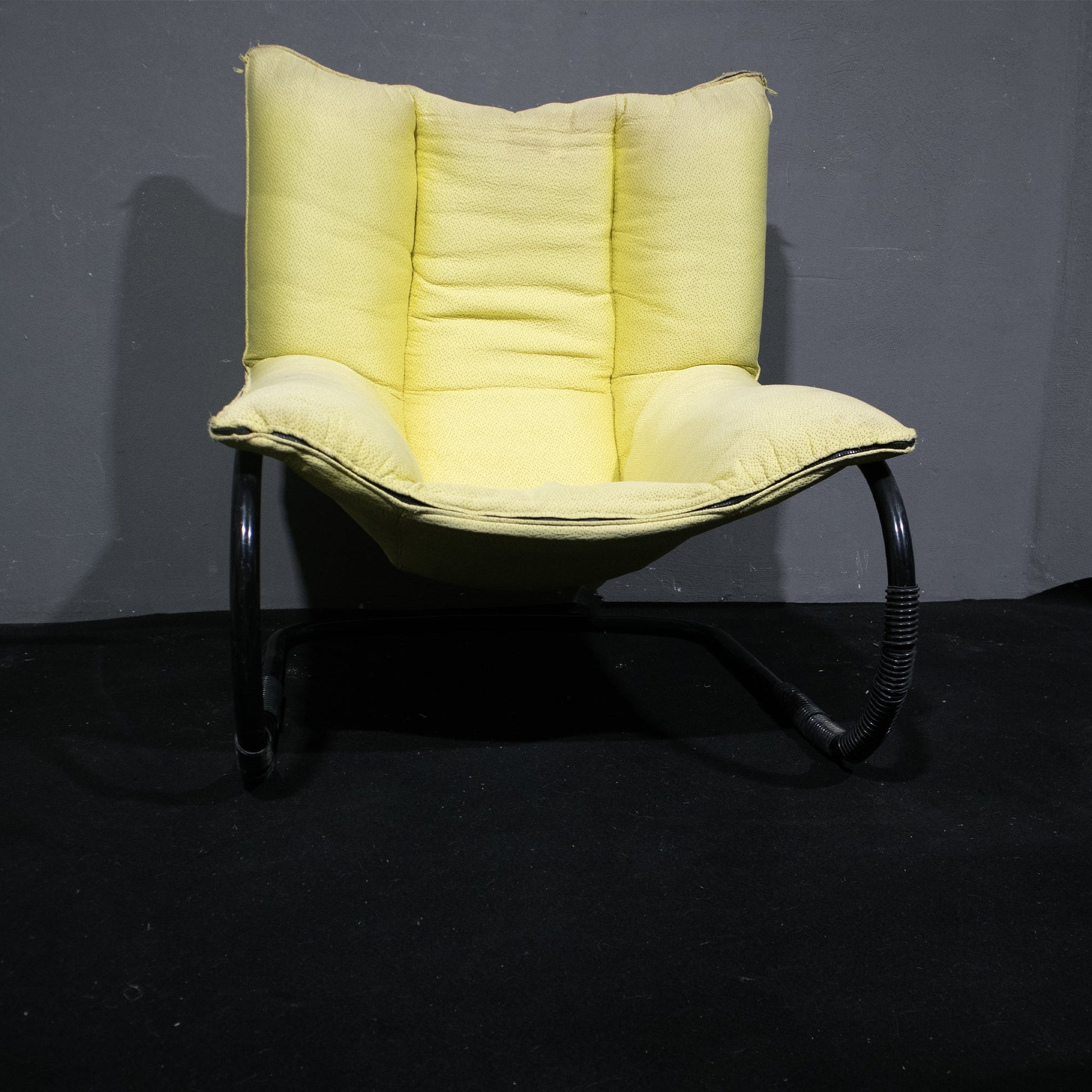 Coppia di poltrone vintage in tessuto design italiano anni '70 - Vassallo Antiques Antiquariato Online