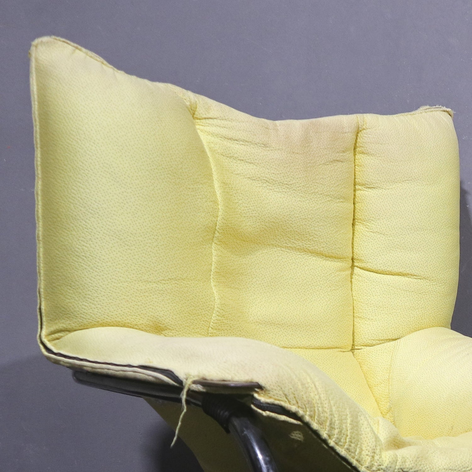 Coppia di poltrone vintage in tessuto design italiano anni '70 - Vassallo Antiques Antiquariato Online