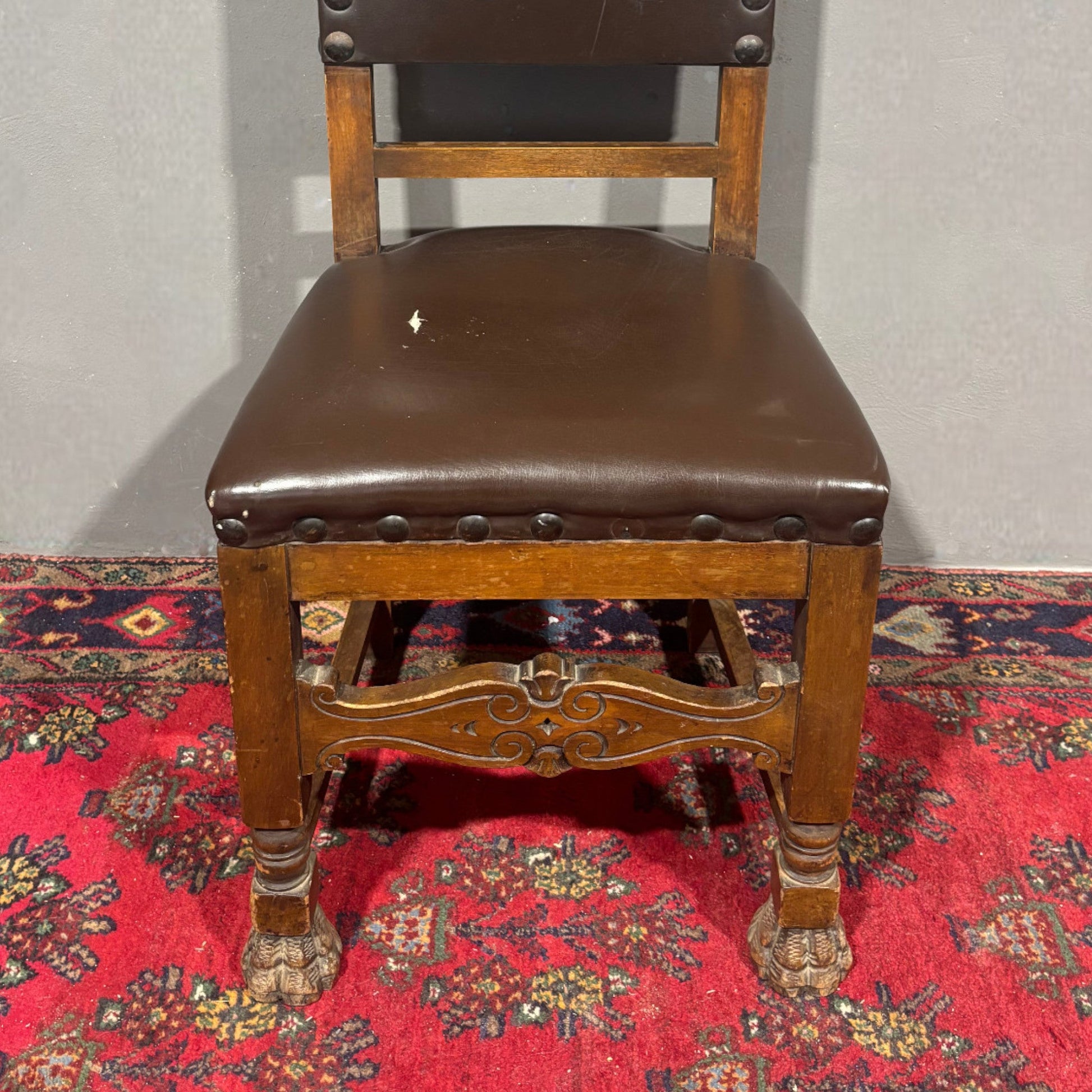Coppia di sedie Neorinascimentali in noce - Vassallo Antiques Antiquariato Online