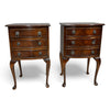 Paire de tables de chevet anciennes en acajou et plumes