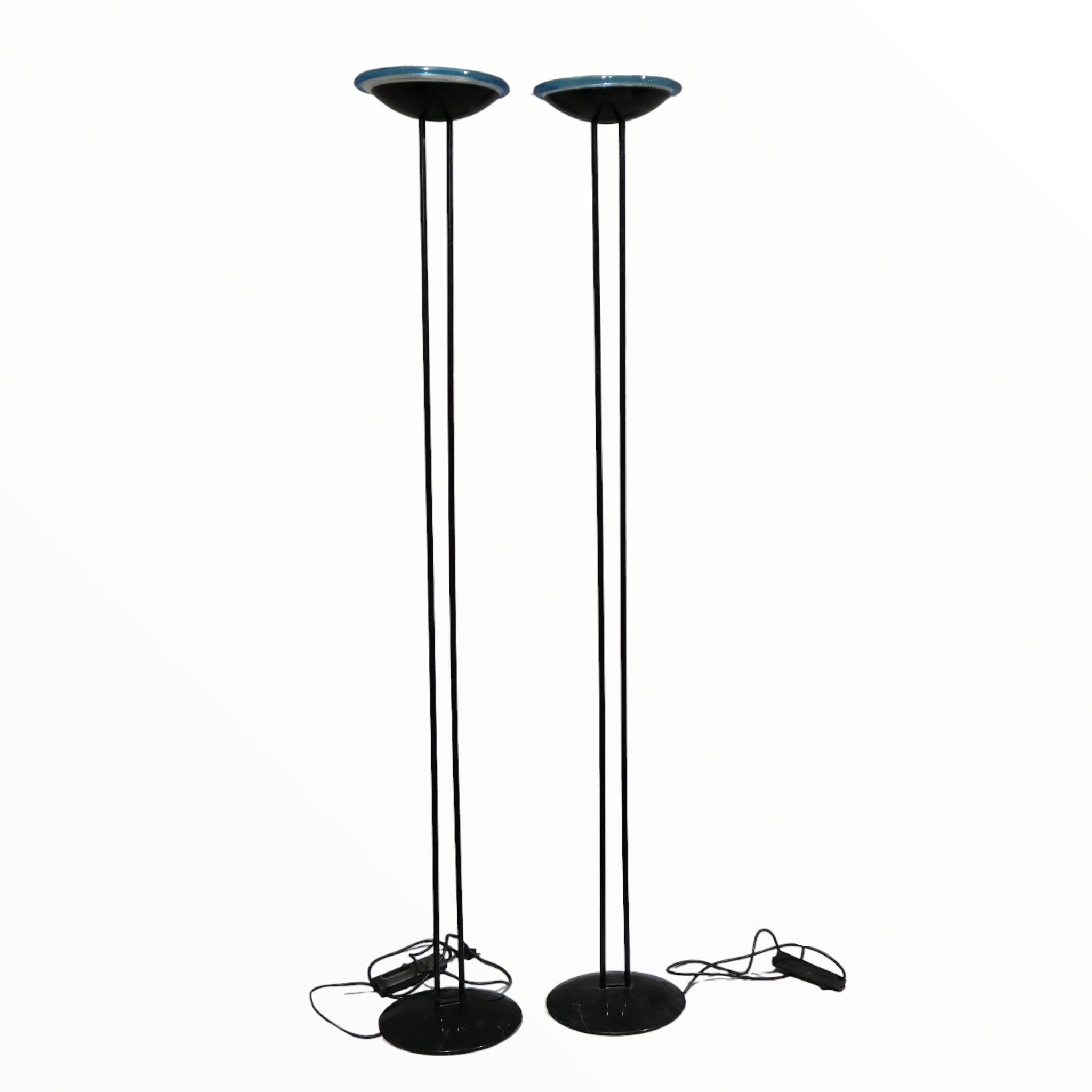 Splendida coppia di lampade da terra design anni 80