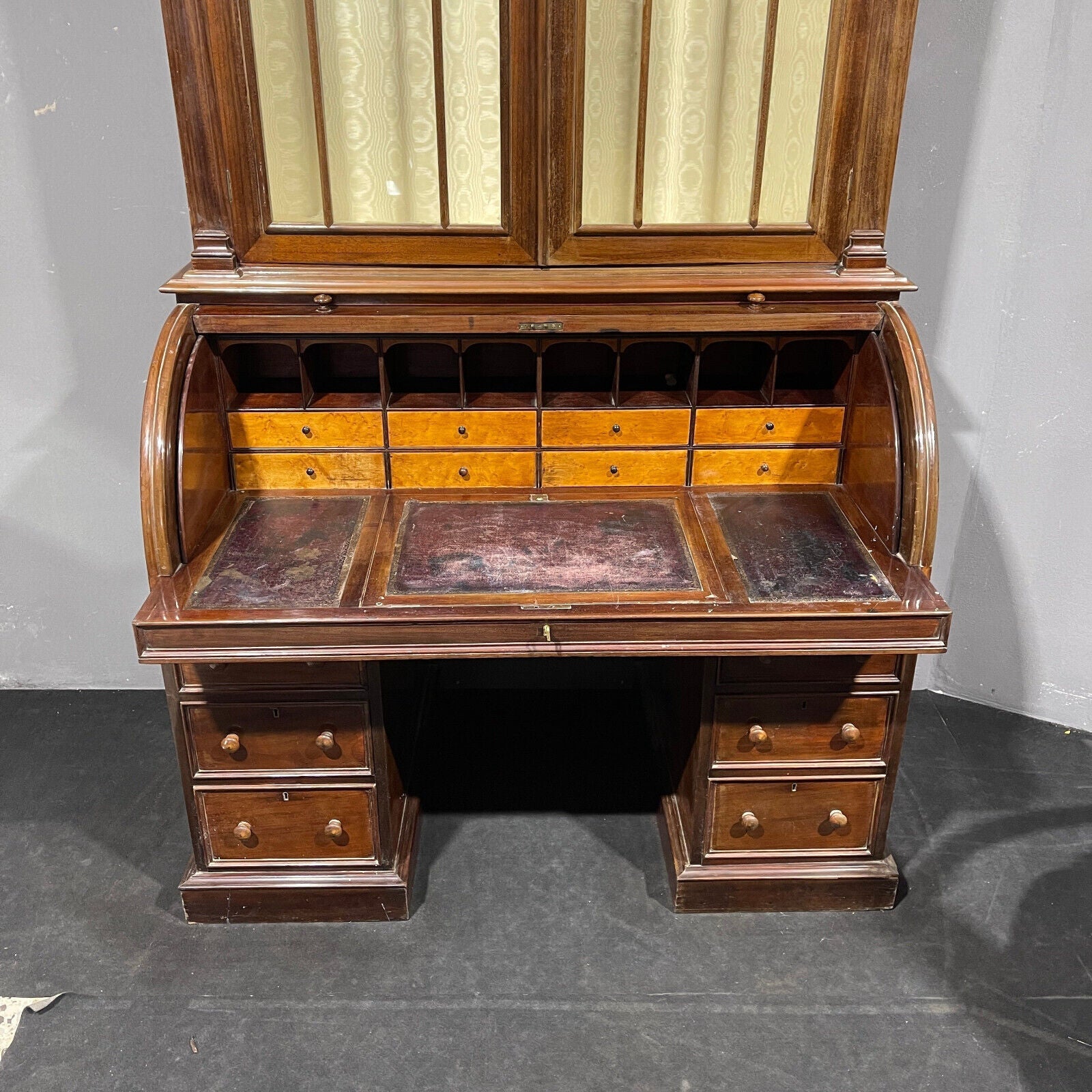Rooltop Vittoriano in mogano Epoca '800 XIX secolo - Vassallo Antiques Antiquariato Online