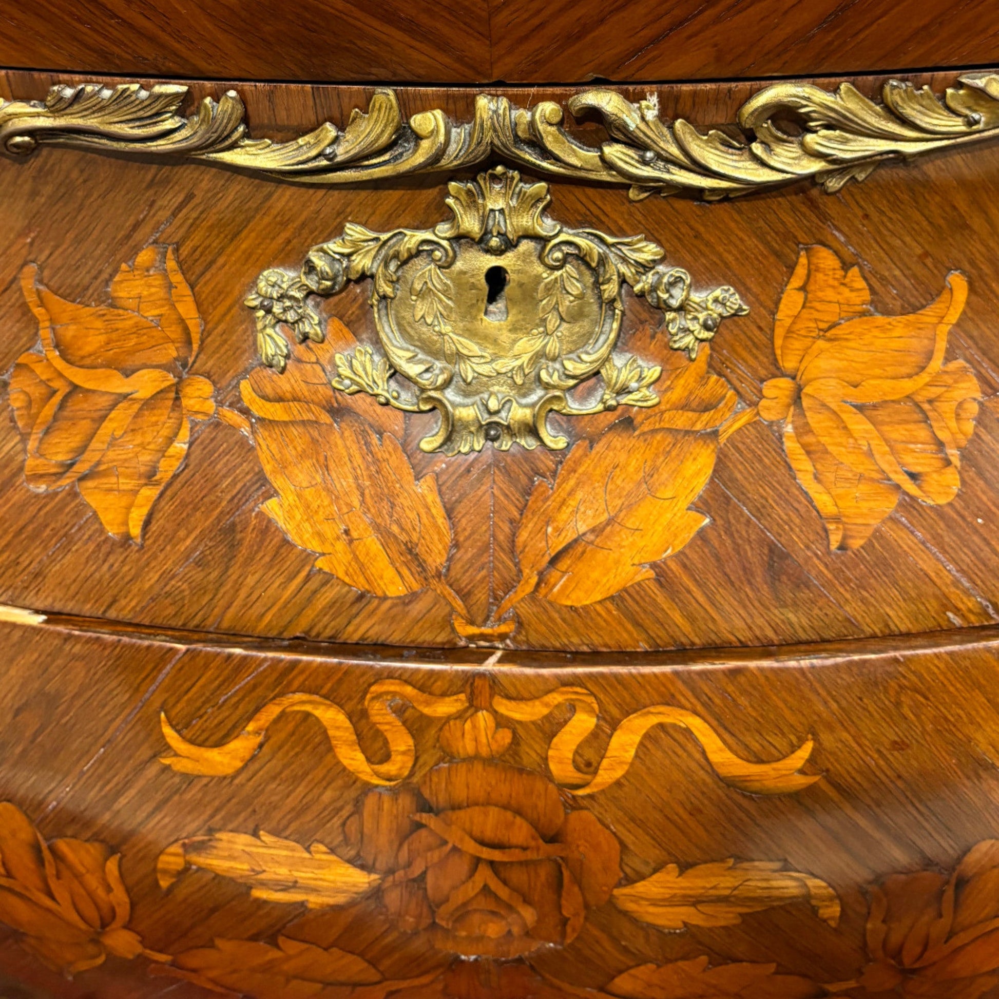 Straordinario Cassettone Napoleone III - Vassallo Antiques Antiquariato Online