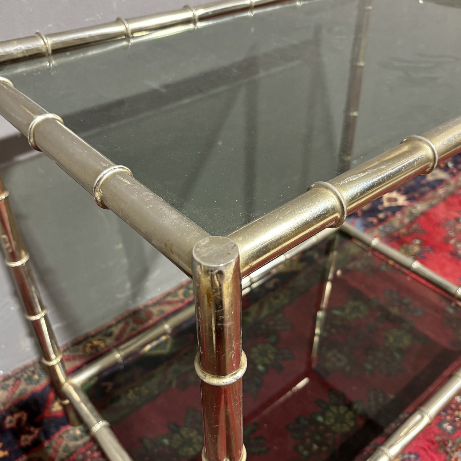 Tavolino"faux bamboo" di design anni '70 - Vassallo Antiques Antiquariato Online