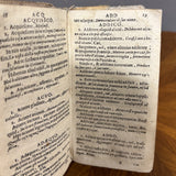 Testo antico dal titolo "Flos Latinitatis", stampato a Venezia nel 1687 - Vassallo Antiques Antiquariato Online