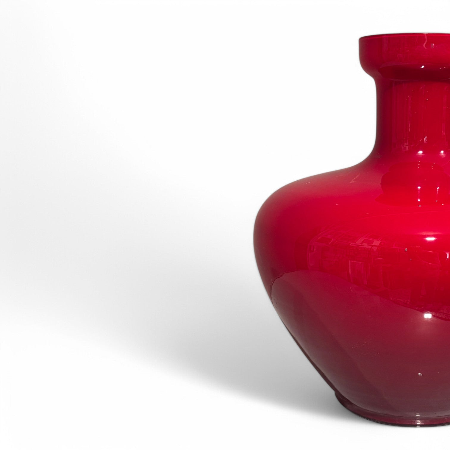 Vaso di design in vetro di Murano rosso rubino - Vassallo Antiques Antiquariato Online
