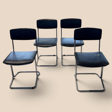 Set di 4 Sedie Vintage Anni ’70 – Design Modernista in Acciaio Cromato e Similpelle Nera